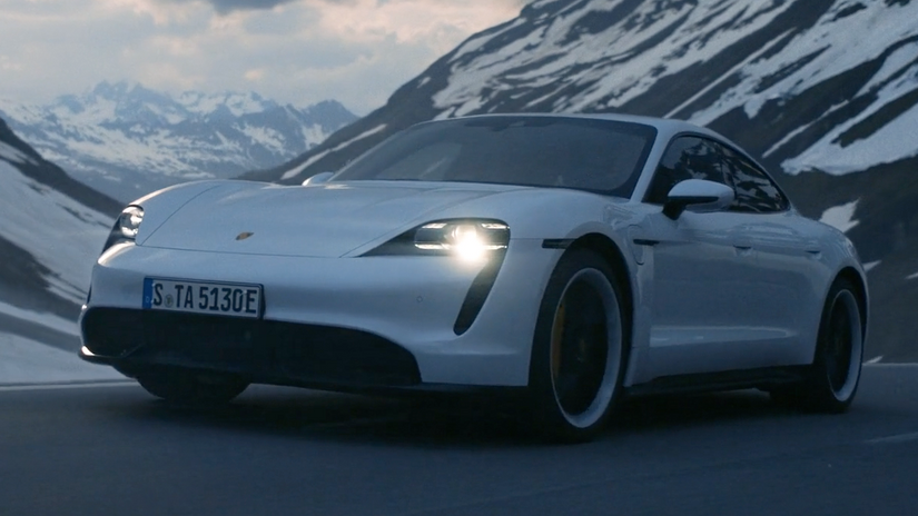 PORSCHE TAYCAN | Lukas Tielke